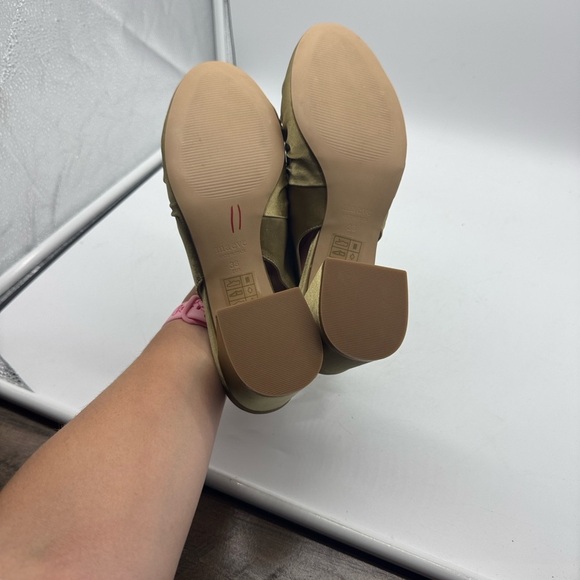 Anthropologie Maeve Satin Slingback Heels Gold Bow Size 38 - Picture 12 of 14